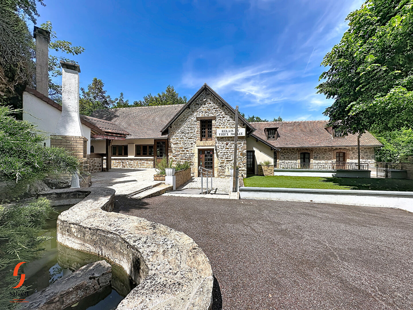 A vendre, Maison de 228m2 – ancien moulin.