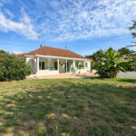 A vendre, Maison de plain-pied, 4 chambres, véranda, double garage.