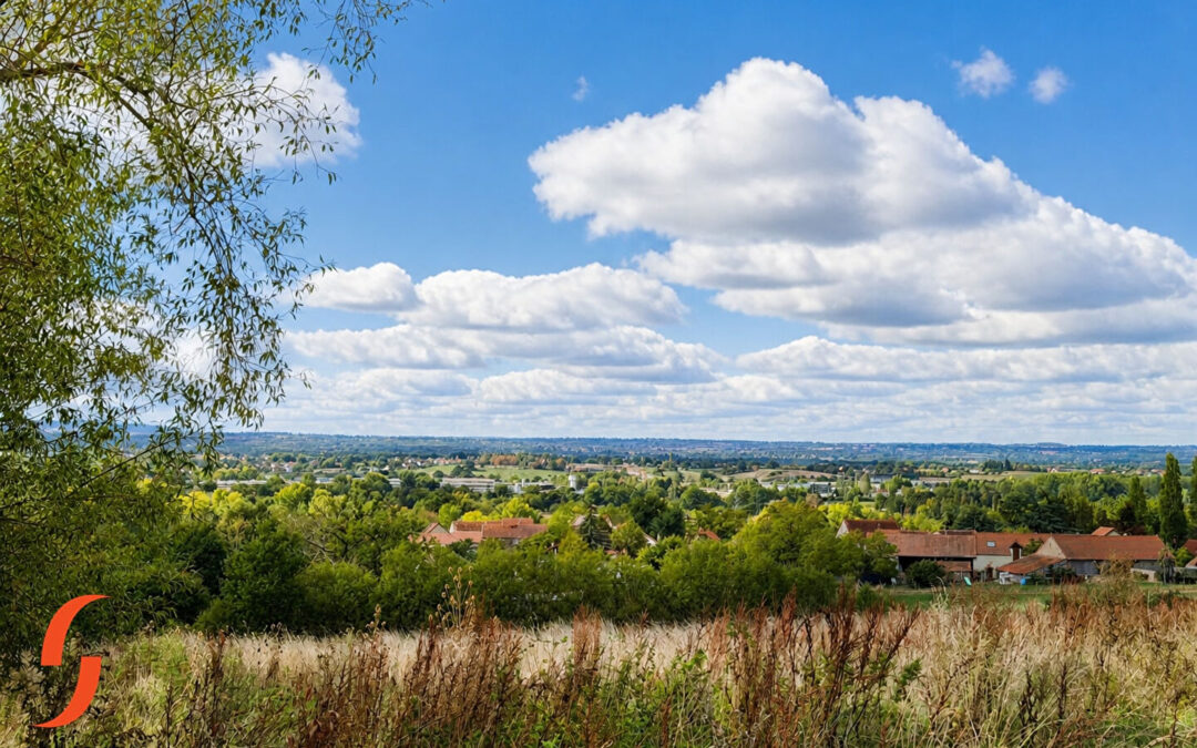 A Vendre Propriété à réinventer, grange 300 m² et vue dominante