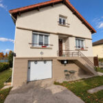 MAISON FAMILIALE , 4 CHAMBRES + BUREAU , TERRASSE , JARDIN